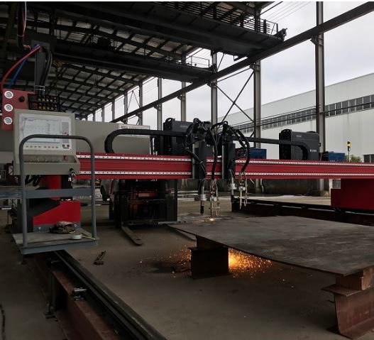 cnc cutter of plasma or flame