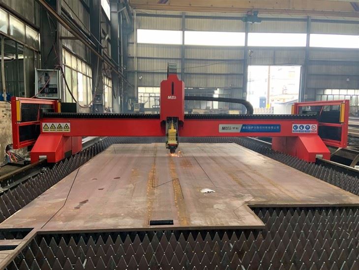 Metall-Laser-CNC-Schneidemaschine